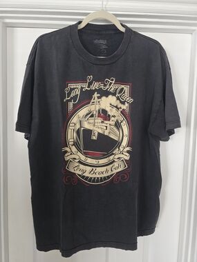 Long Beach Clothing Co. Long Live The Queen Graphic T-Shirt - Black